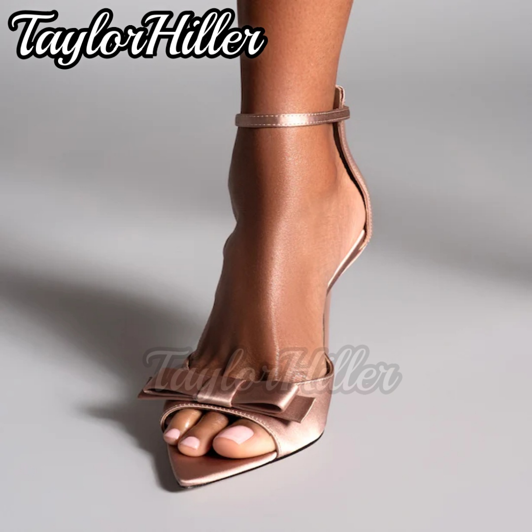 Summer Holiday Clothing Women - Sepatu Hak Tinggi Satin Pink Lembut