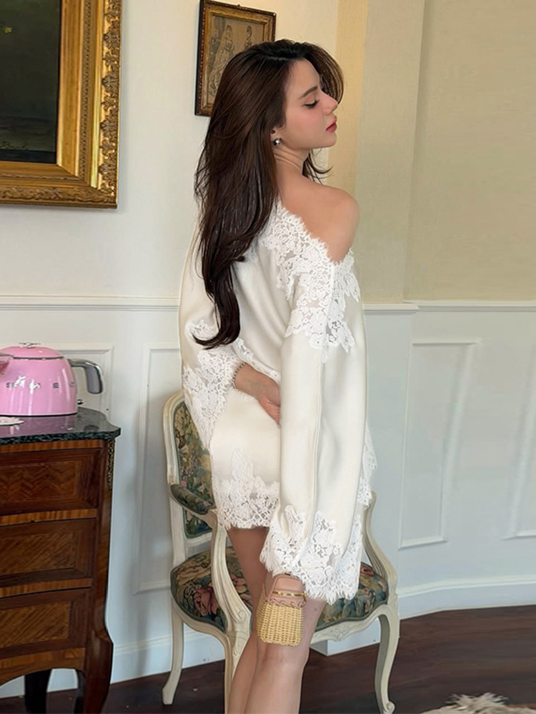 Setelan Rok dan Kemeja Wanita  - Off Shoulder Blouse ulasan dan harga