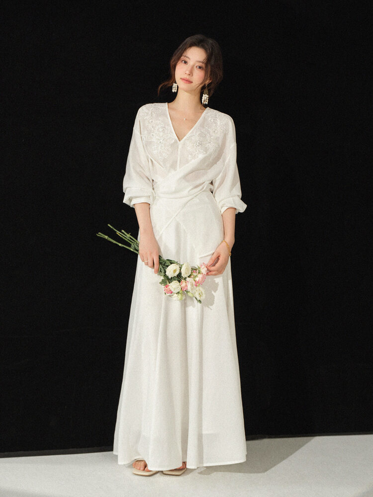 Setelan Blus Bordir V-Neck dan - Palazzo Pant Wide ulasan dan harga