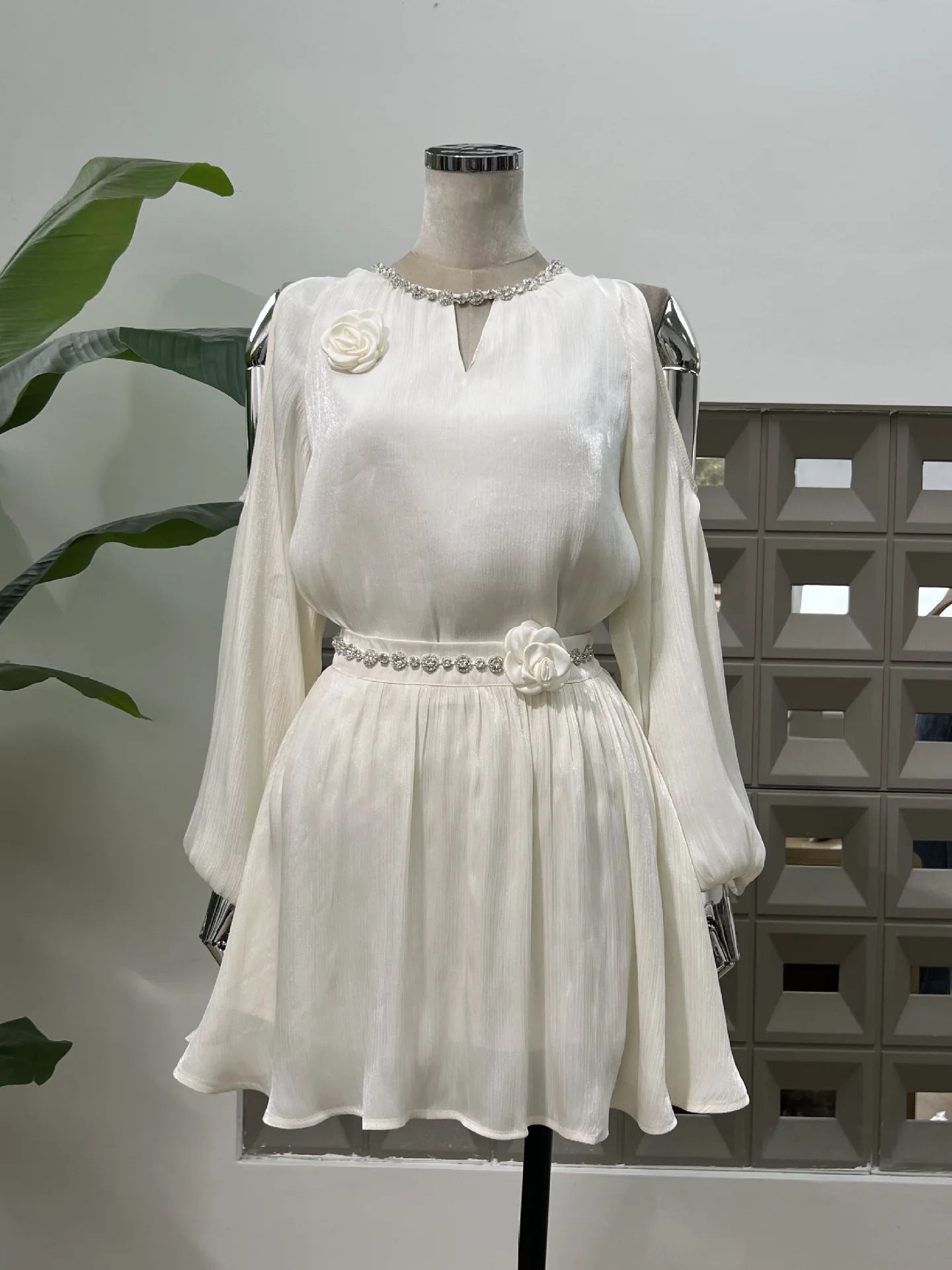 Gaun Wanita Dua Potong Atasan  - Off Shoulder Blouse ulasan dan harga